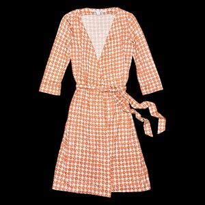 Diane von Furstenberg • Re-Issue Vintage Silk Jersey Wrap Dress || Size 6